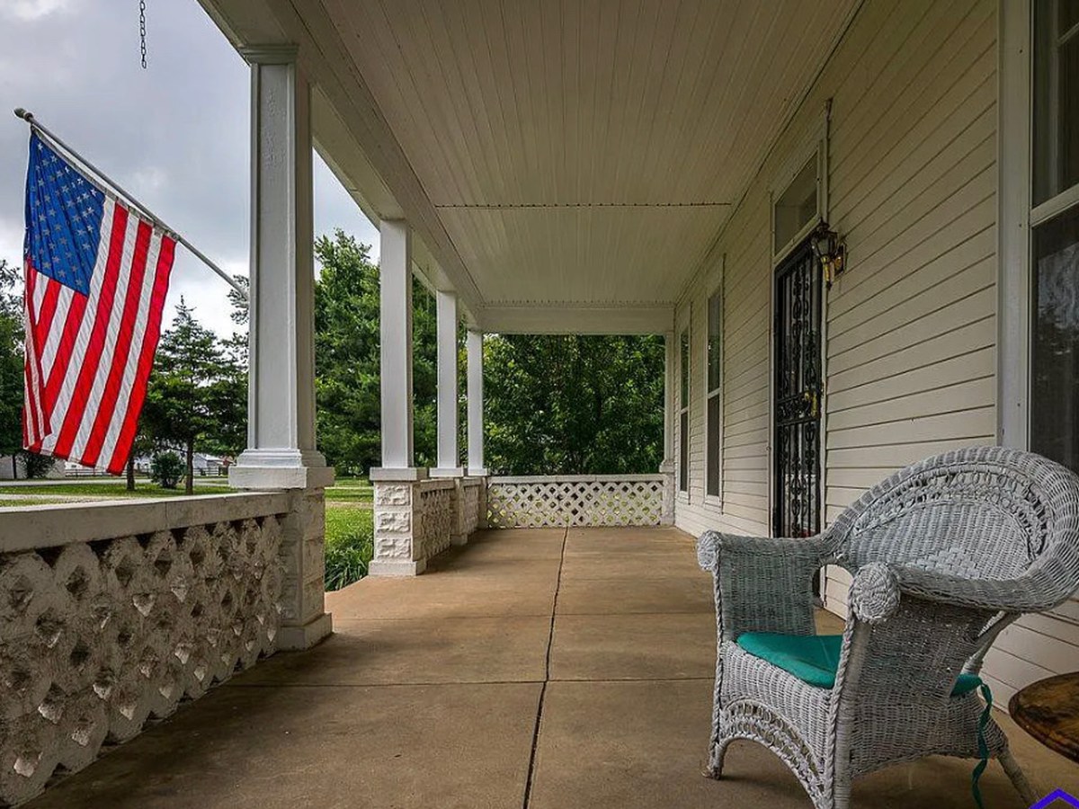 Front porch before
