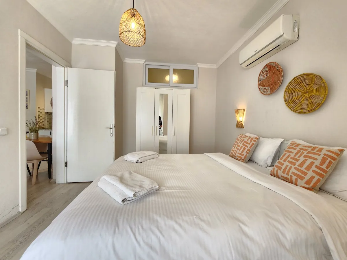 Bedroom of Guney 5 by Villa Safiya Holiday Rentals2