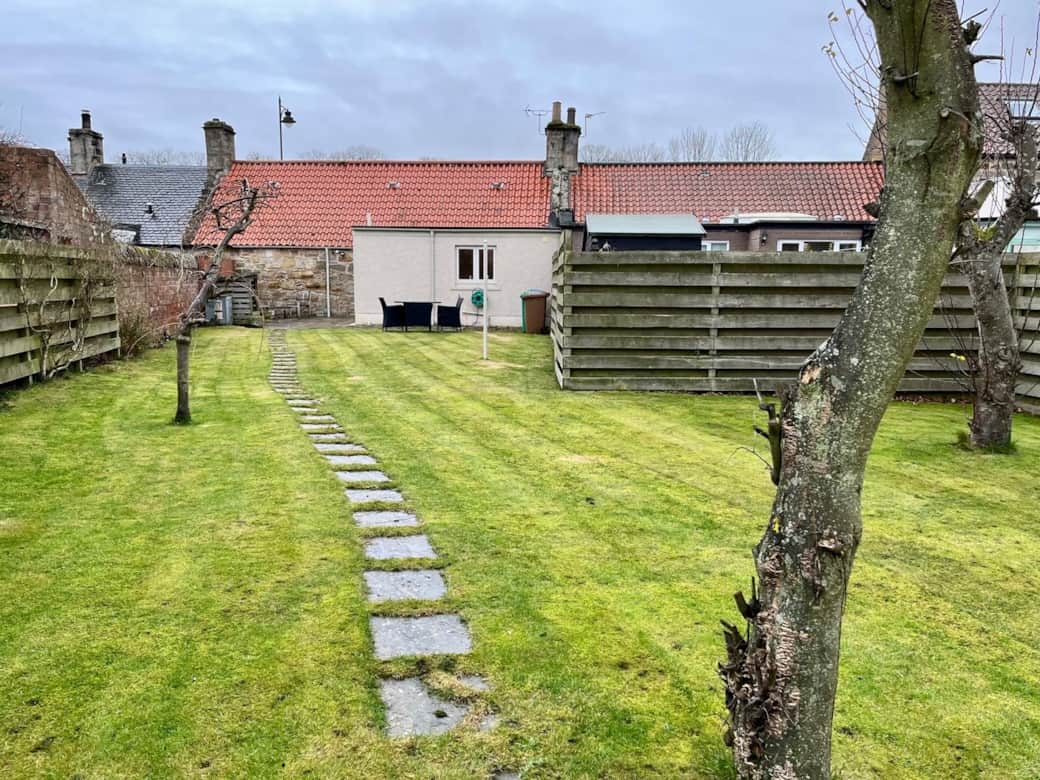 Private garden 