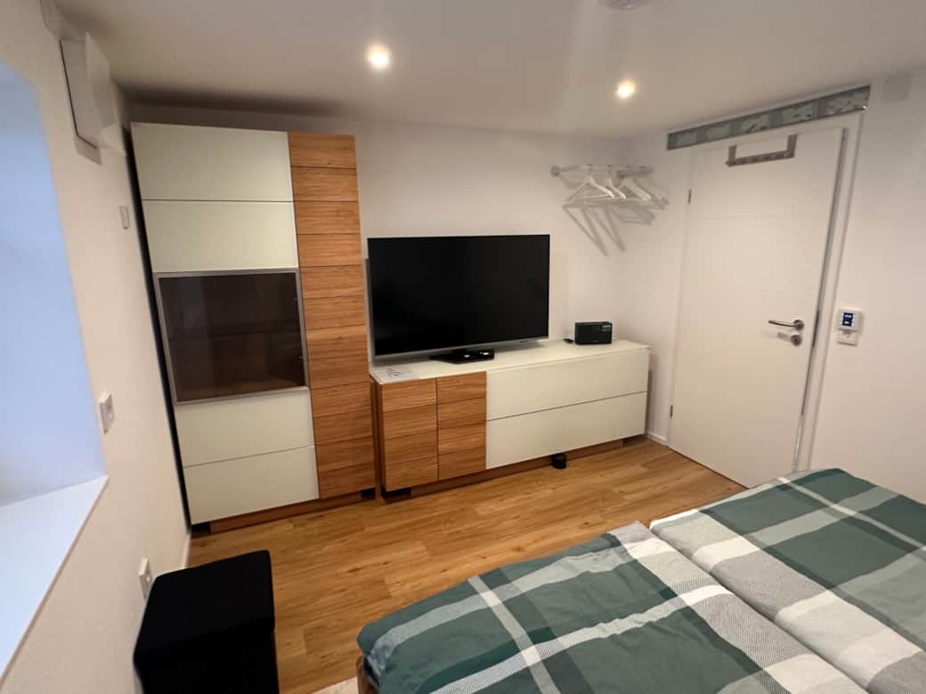 Schlafzimmer Bedroom 02