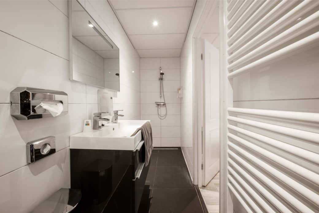 Domburger studio badkamer