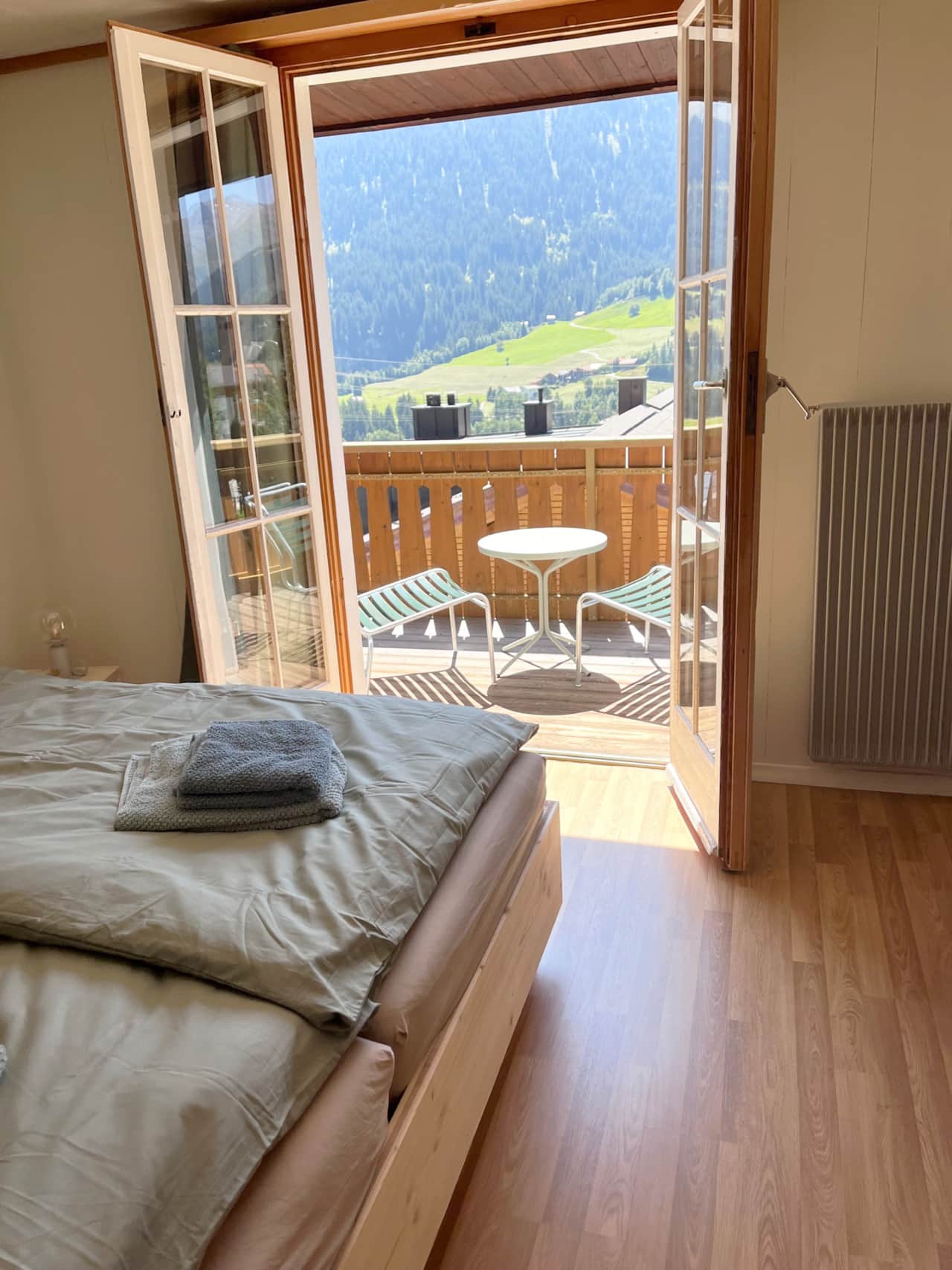 Schlafzimmer 1 mit Balkon