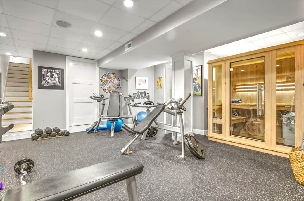 258 Christian Ave-48 258 Christian Ave-48