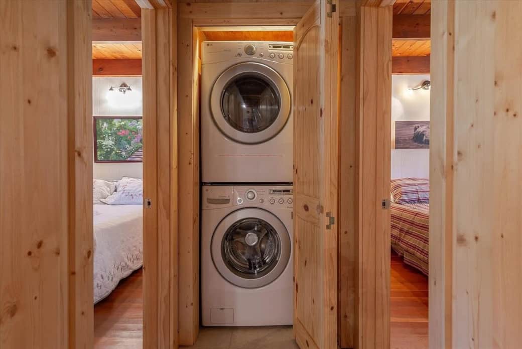 washer/dryer cabinet