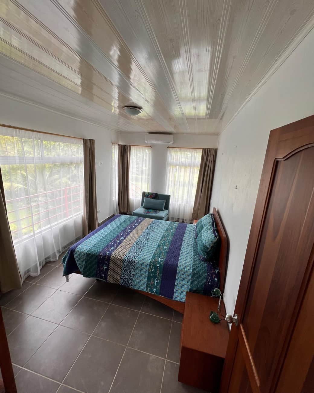Second Floor Bedroom #1 - Queen bed