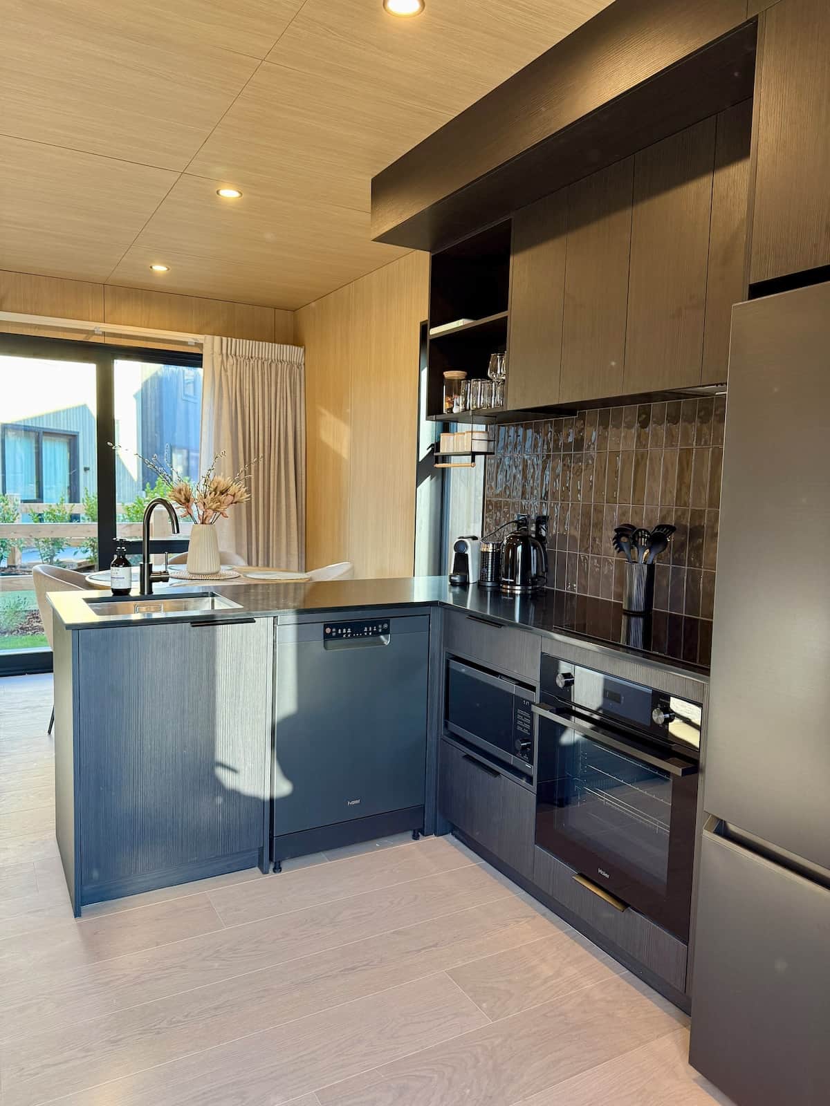 Modern kitchen