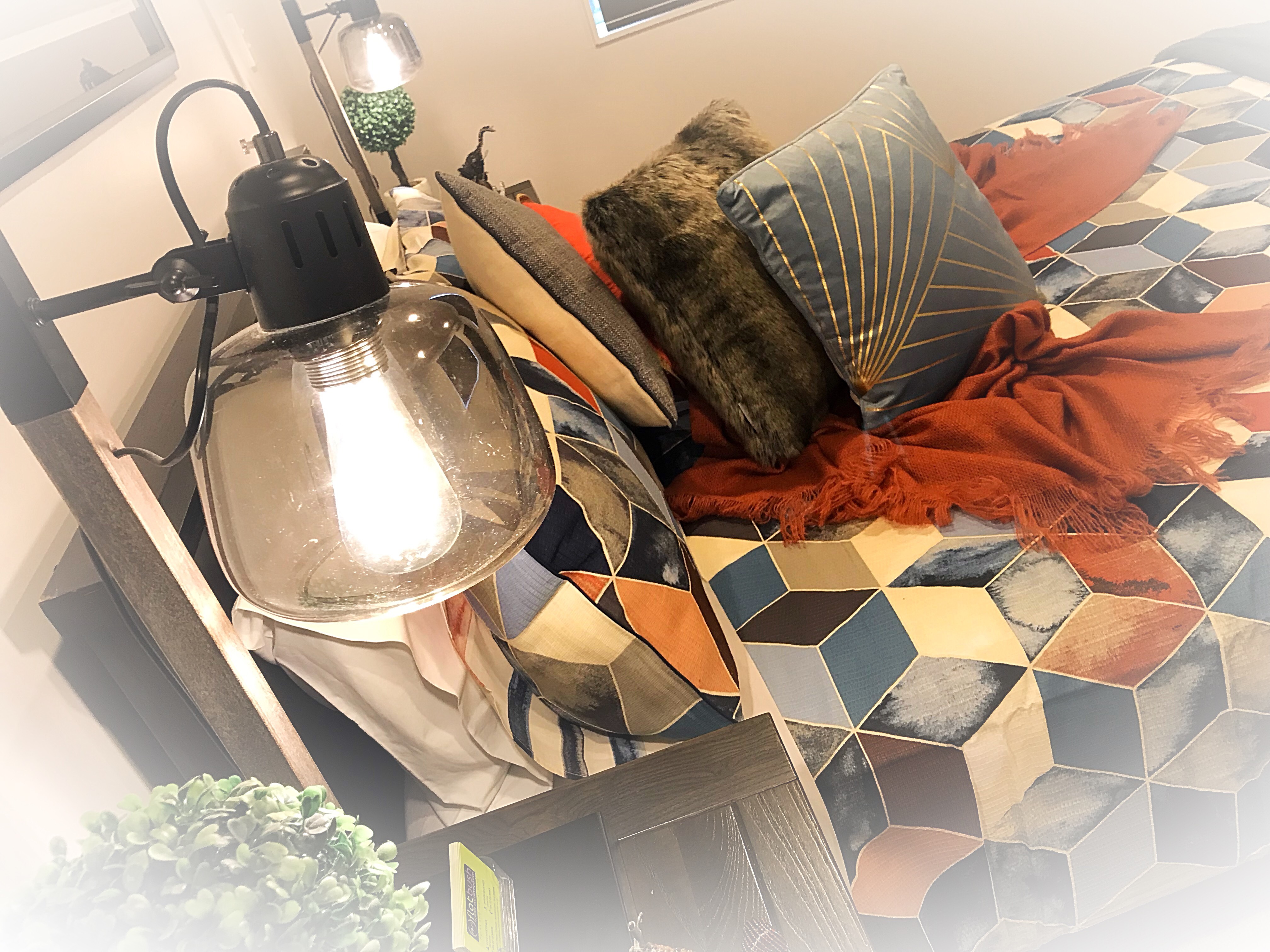 Deluxe Bedroom 4 Flatbush Holiday Accommodation