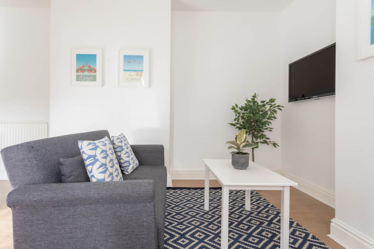 Comfortable and quirky living area - relax in front of the smart TV after a beach walk.