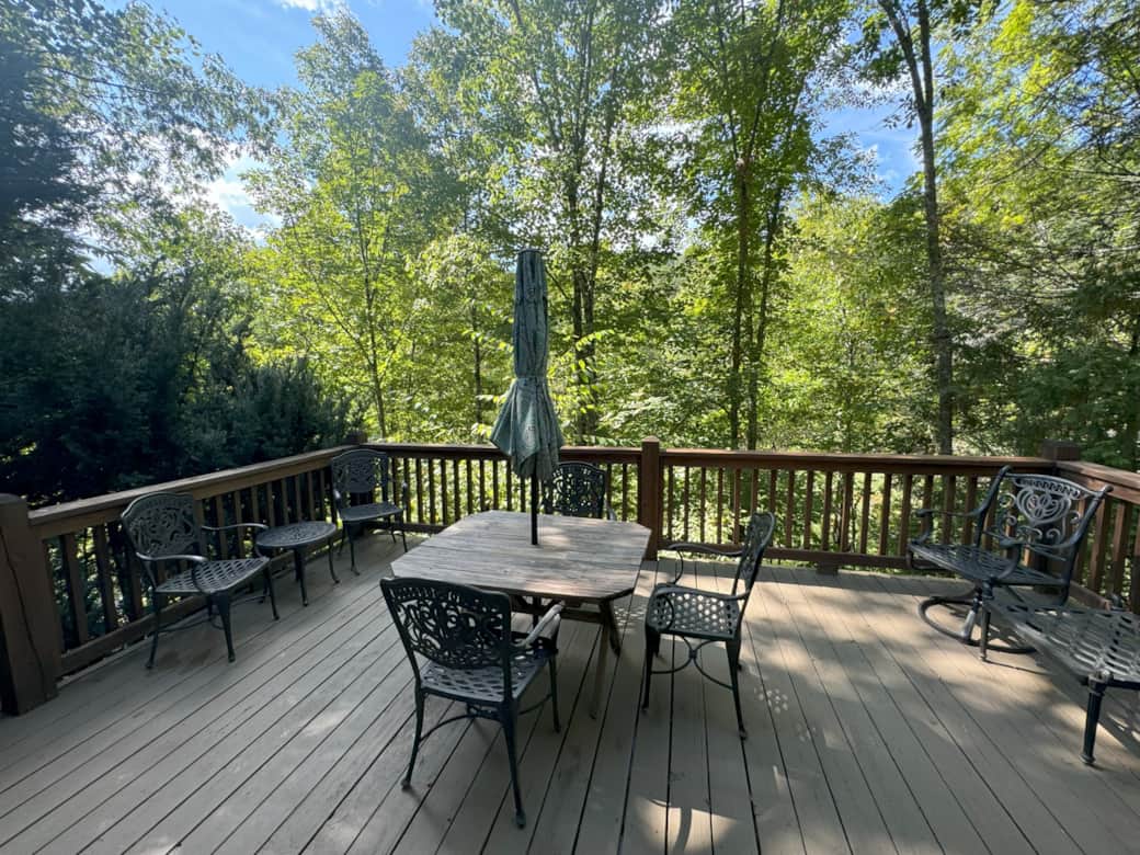 Deck