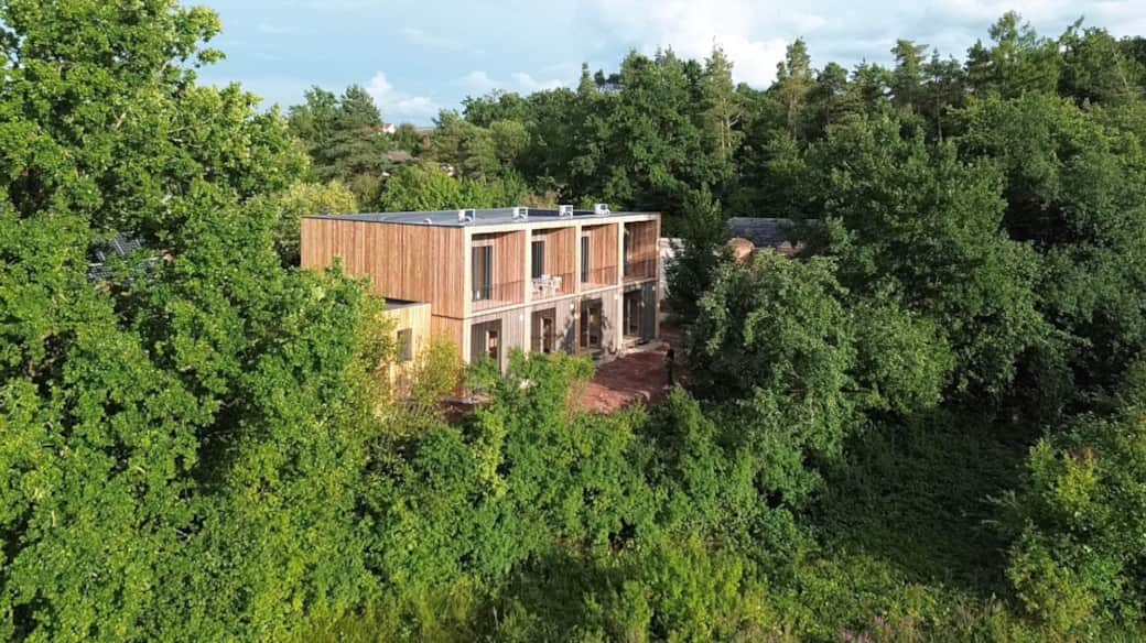 Versteckt am Ortsrand – Dein Tiny Loft mit Panorma-Blick ins Grüne