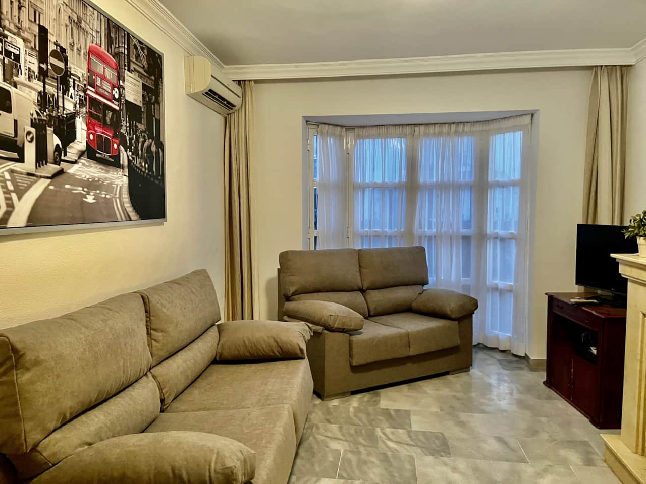 Lounge area