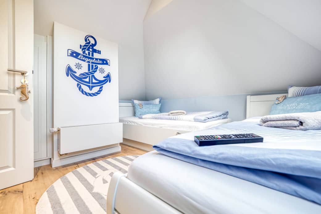 Schlafzimmer 2