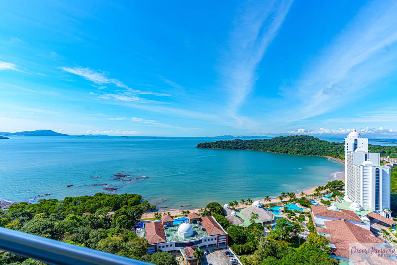 CB22M-Balcony View Ocean