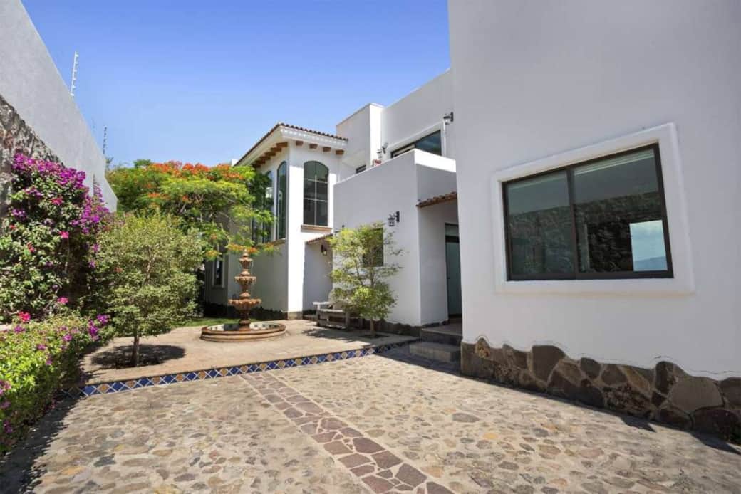 Nivel 1: Entrada Principal