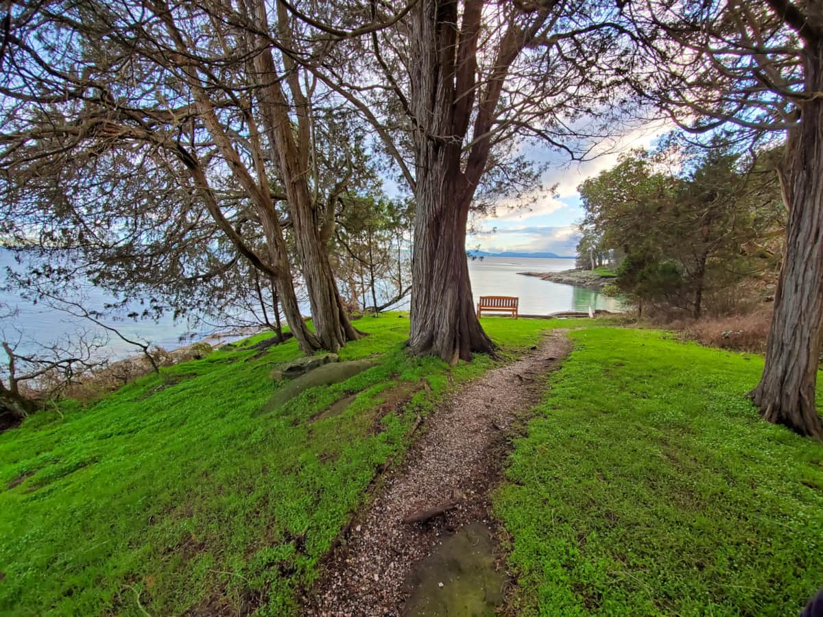 Gallery - Vancouver Island Beach Getaway, Yellow Point, Inn of the Sea ...