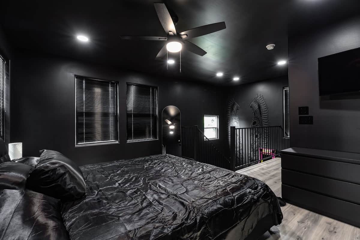 Master suite (king)