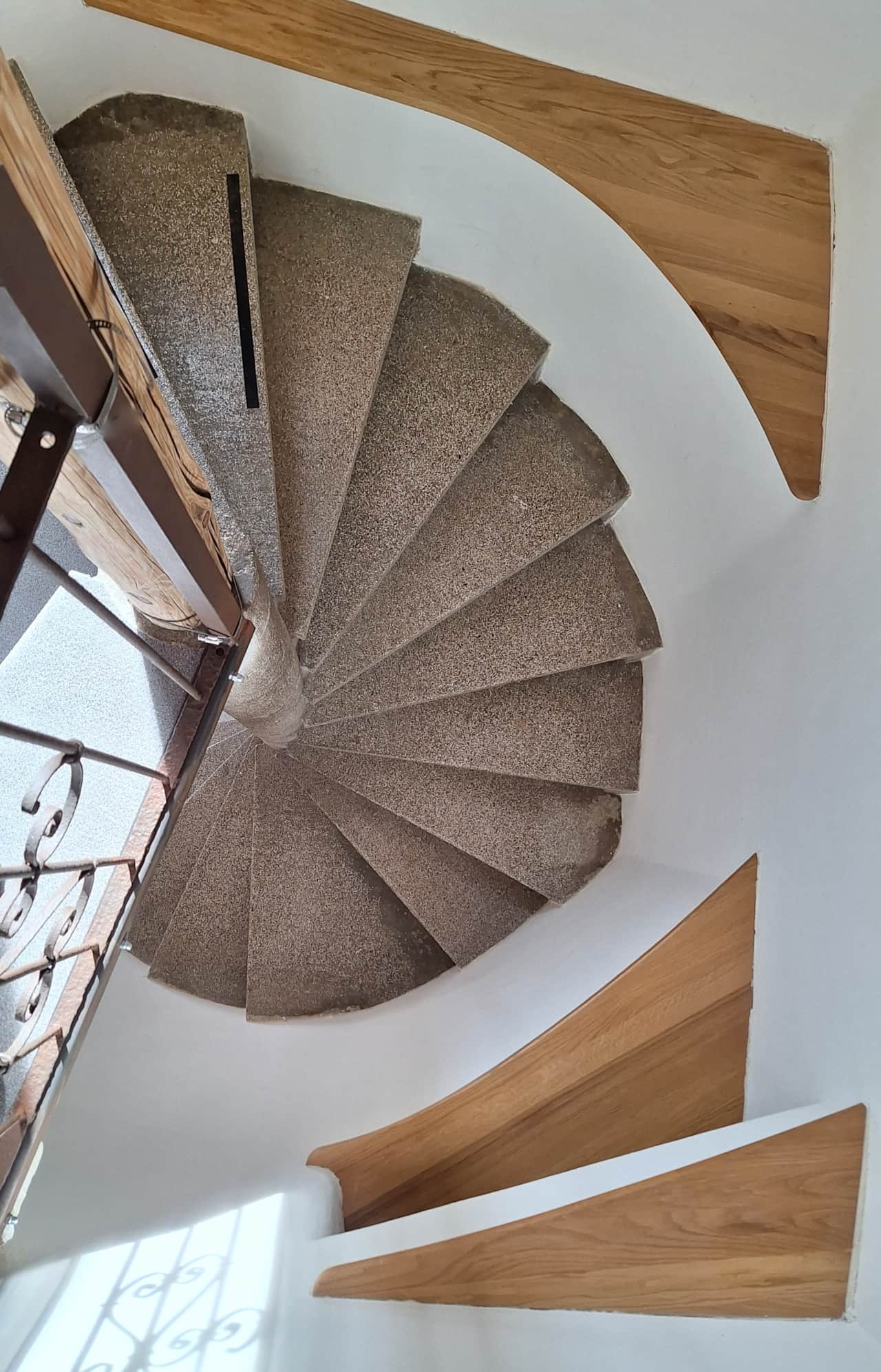 Steintreppe EG->1. OG