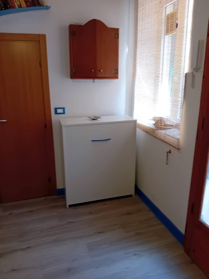 Altro mobile contenente un letto singolo