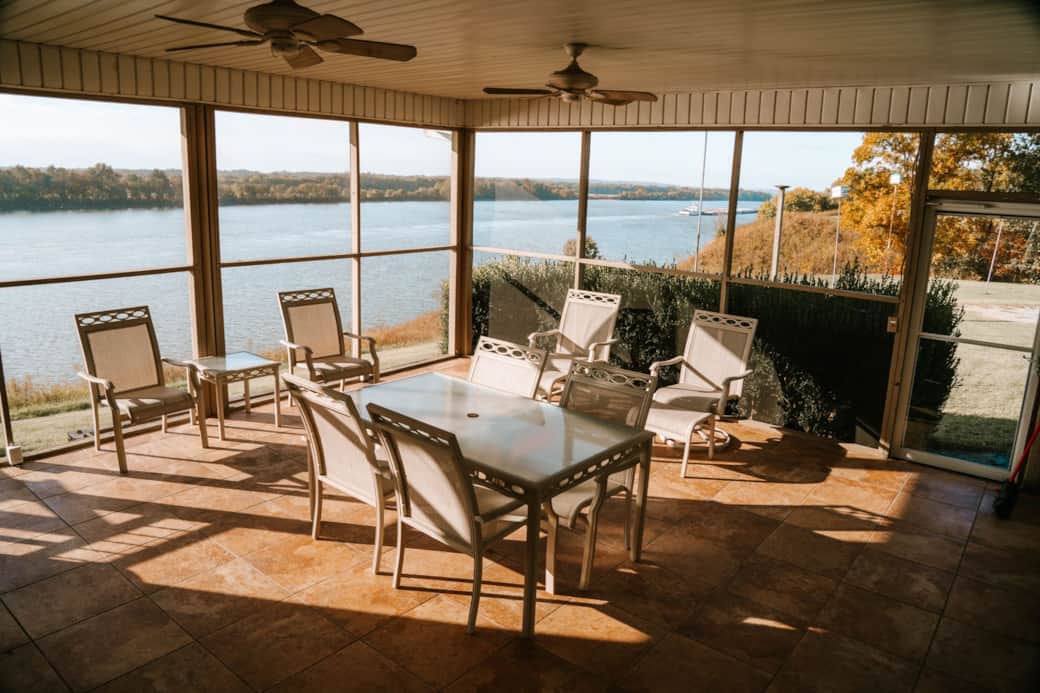 Screened Porch 5