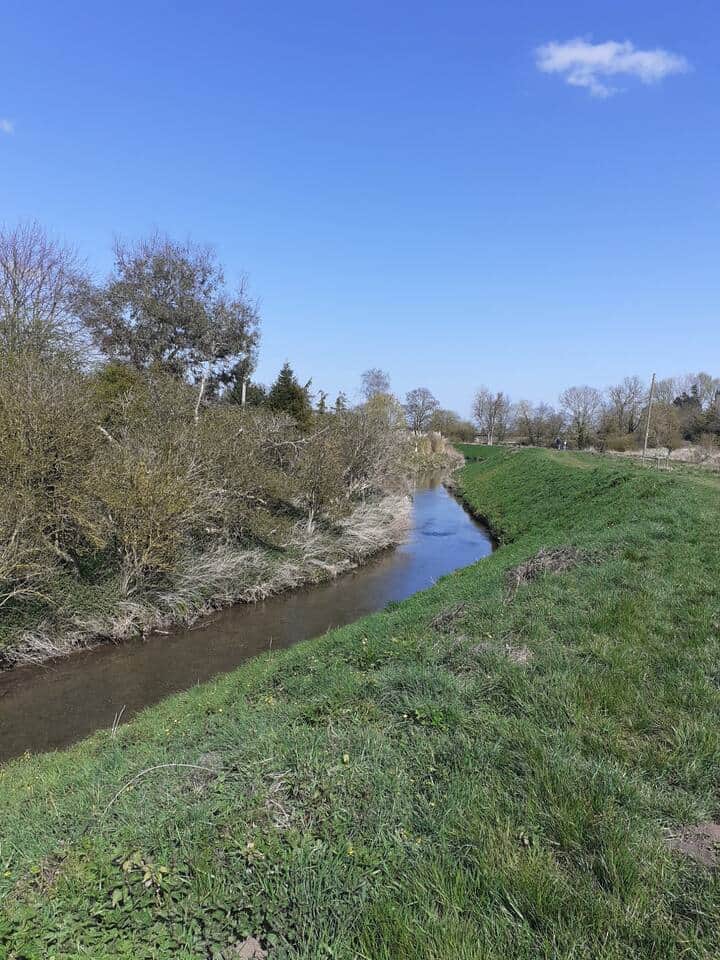 Riverside walks nearby