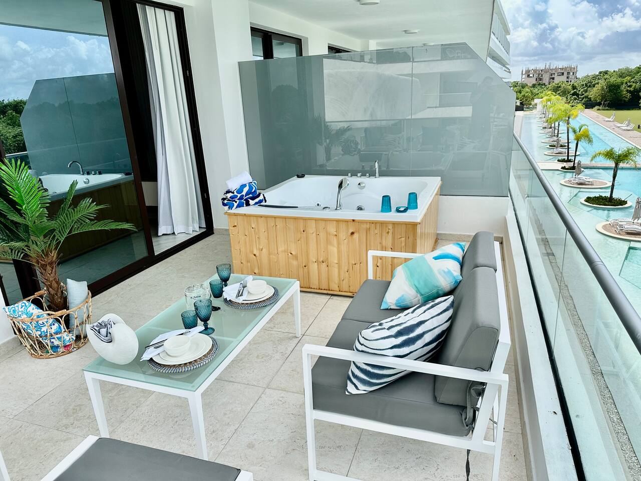 Whirlpool Nest @ Cana Rock Star - Pool / Golf View photo 4