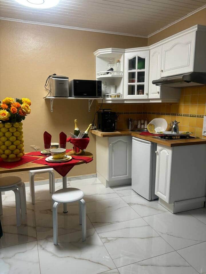 CUISINE EQUIPEE