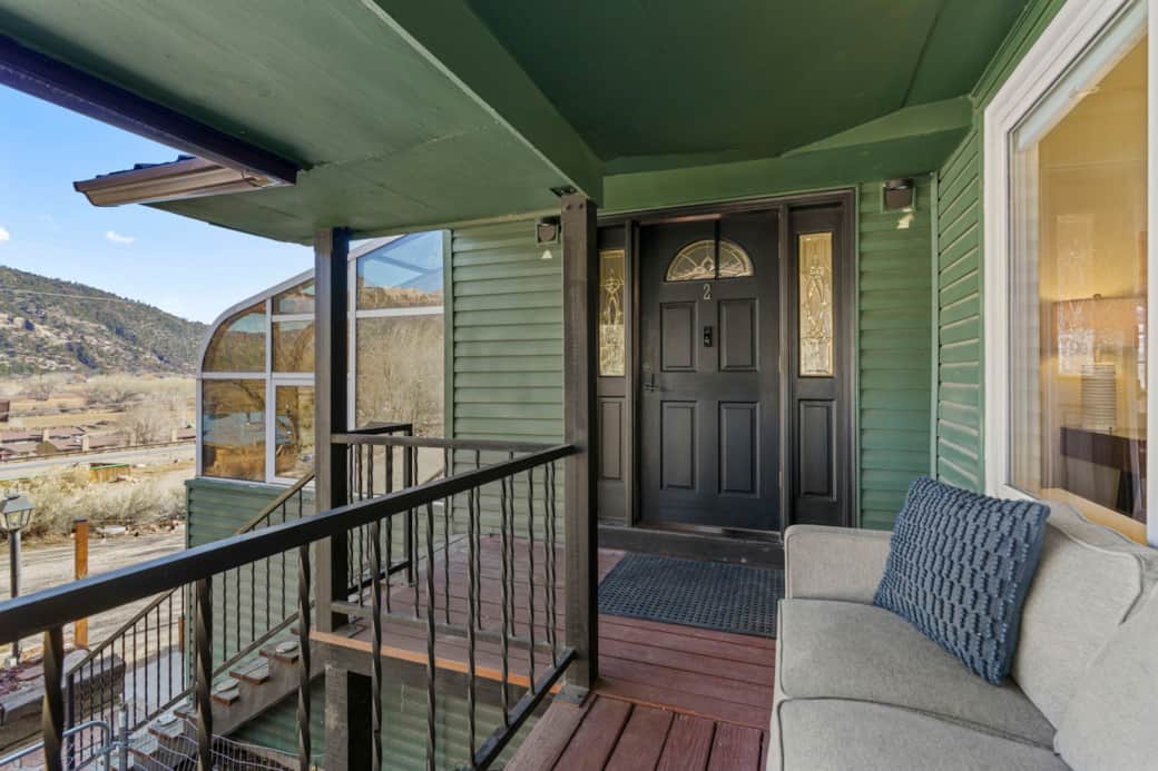 Entrance to Sunshine Ridge Entrance to Sunshine Ridge