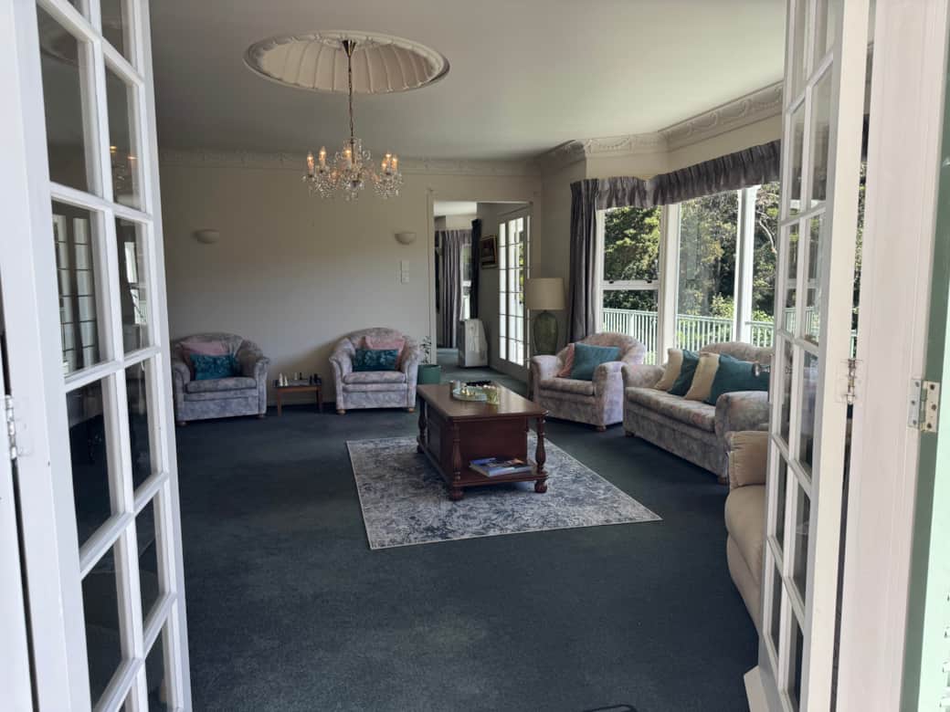 16 Lounge FromDecking