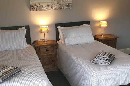 Room as Twin beds