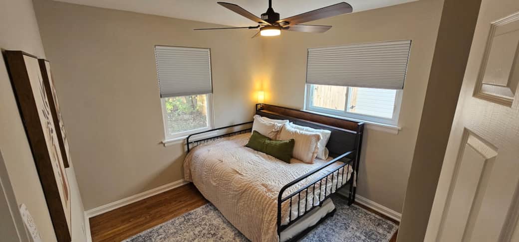 Guest Room - Full bed with twin bed trundle