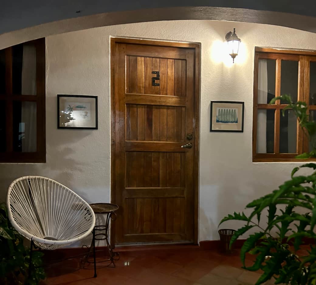 Private, courtyard entrance Private, courtyard entrance