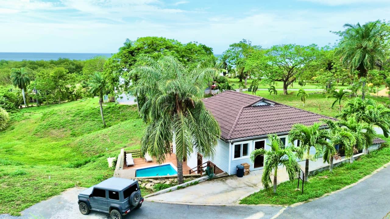 Tropical Villa