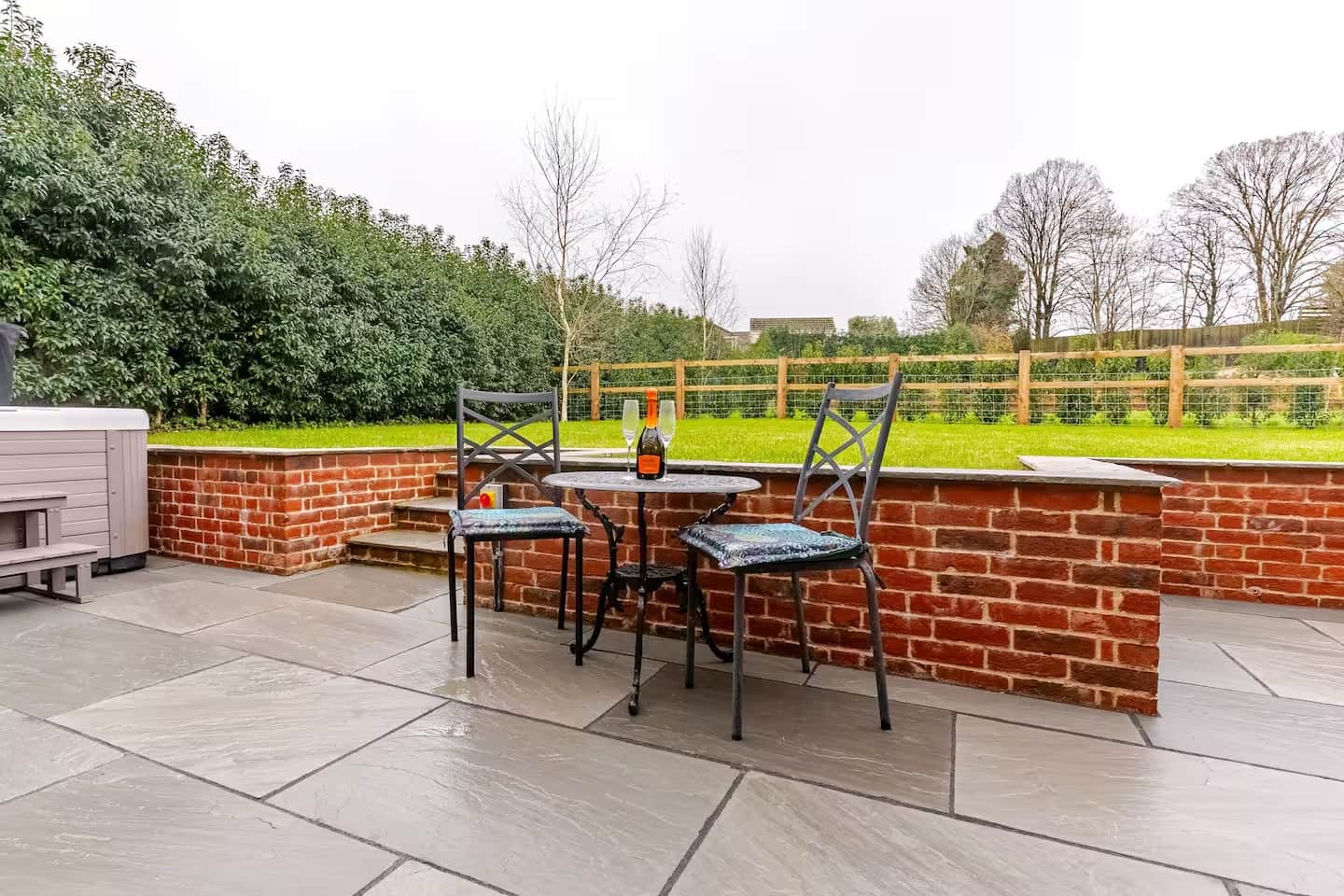 garden table 1.1.jpg