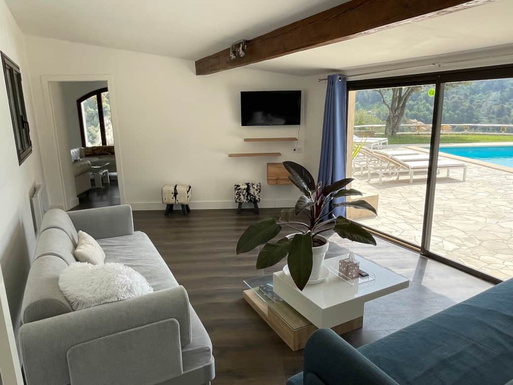 Second lounge / TV room