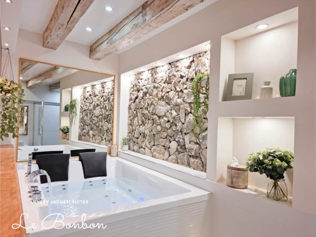 Le Bonbon - Jacuzzi 2