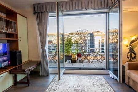 Chambre ( Vue Balcon ) Chambre ( Vue Balcon )