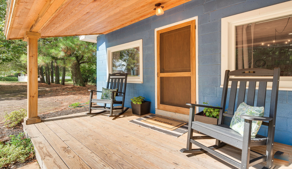 2 Front Porch