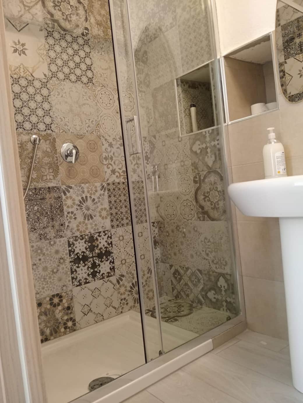 doccia con bagno privato doccia con bagno privato