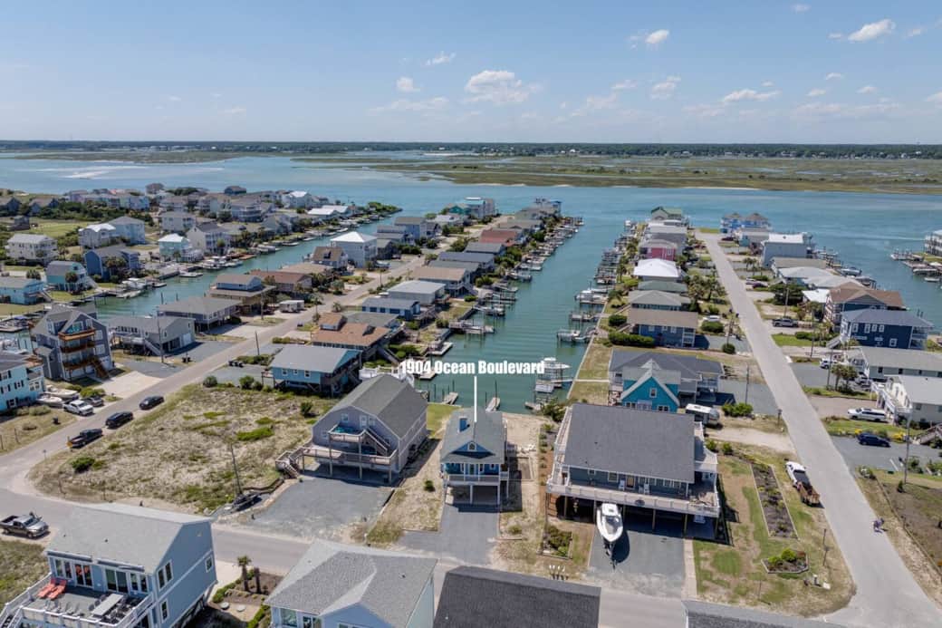 Looking out to Serenity Point sandbars from Sandy Dollar Cottage Looking out to Serenity Point sandbars from Sandy Dollar Cottage