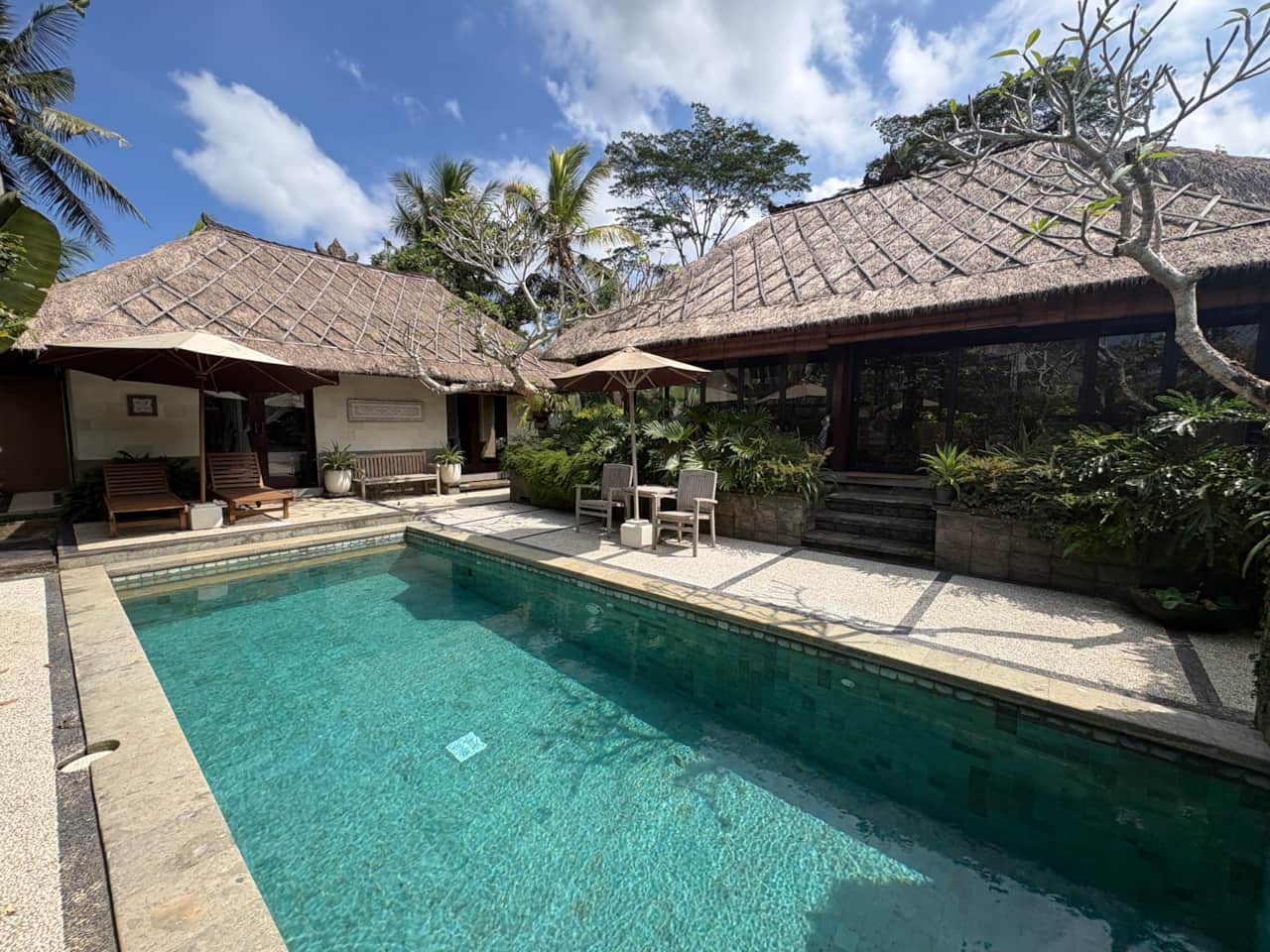 Private 2 bedroom villa near Ubud with pool and flexible enclosed living area