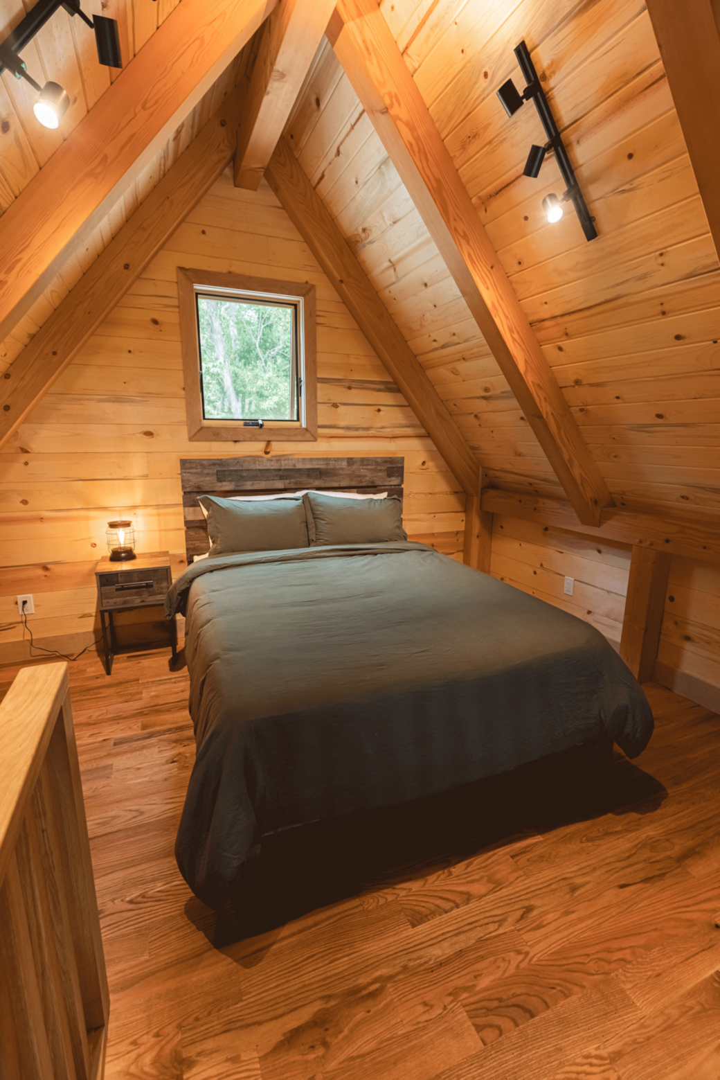 Bedroom( A) Bedroom( A)