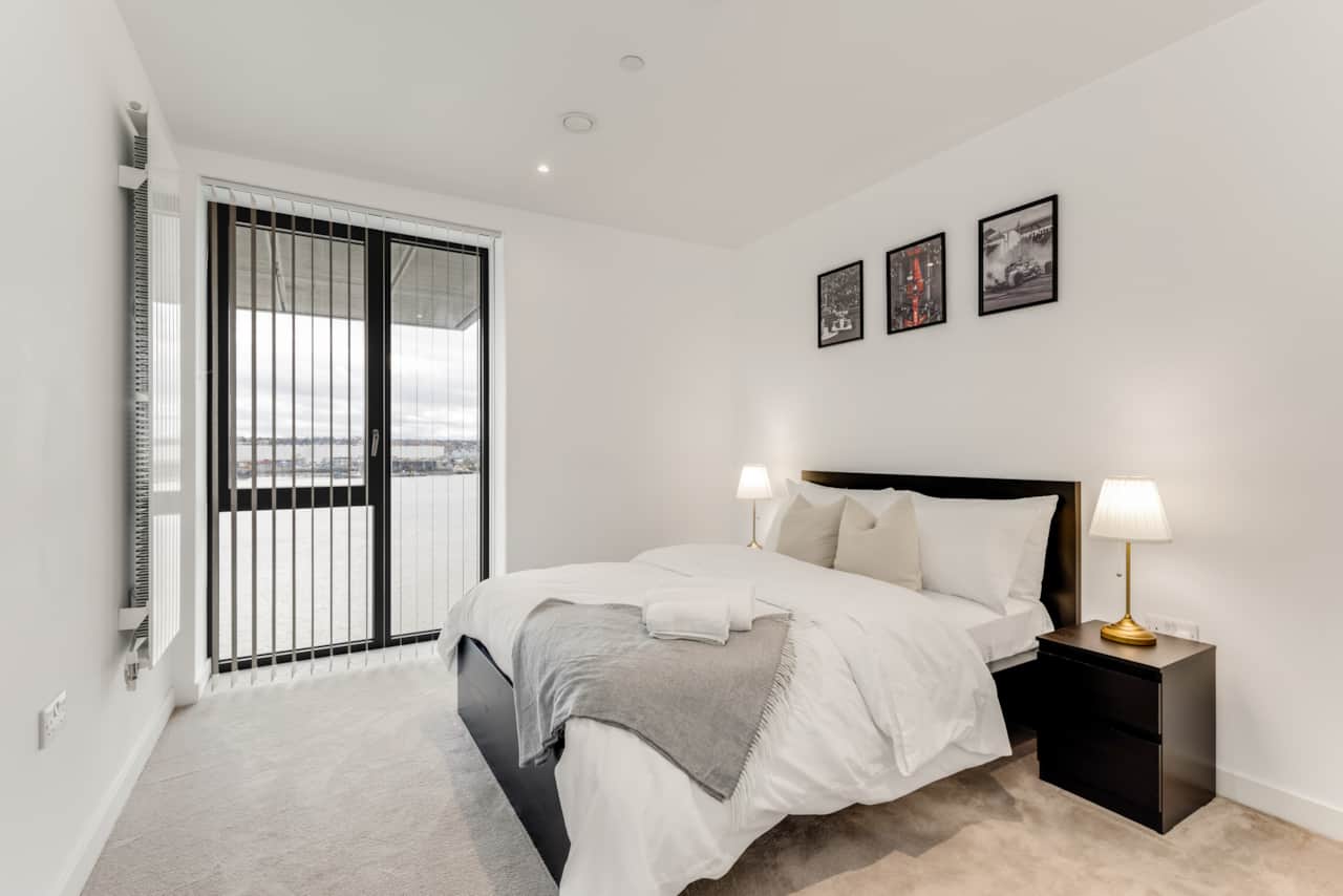 The Aqua - Luxury 1 Bedroom Apt