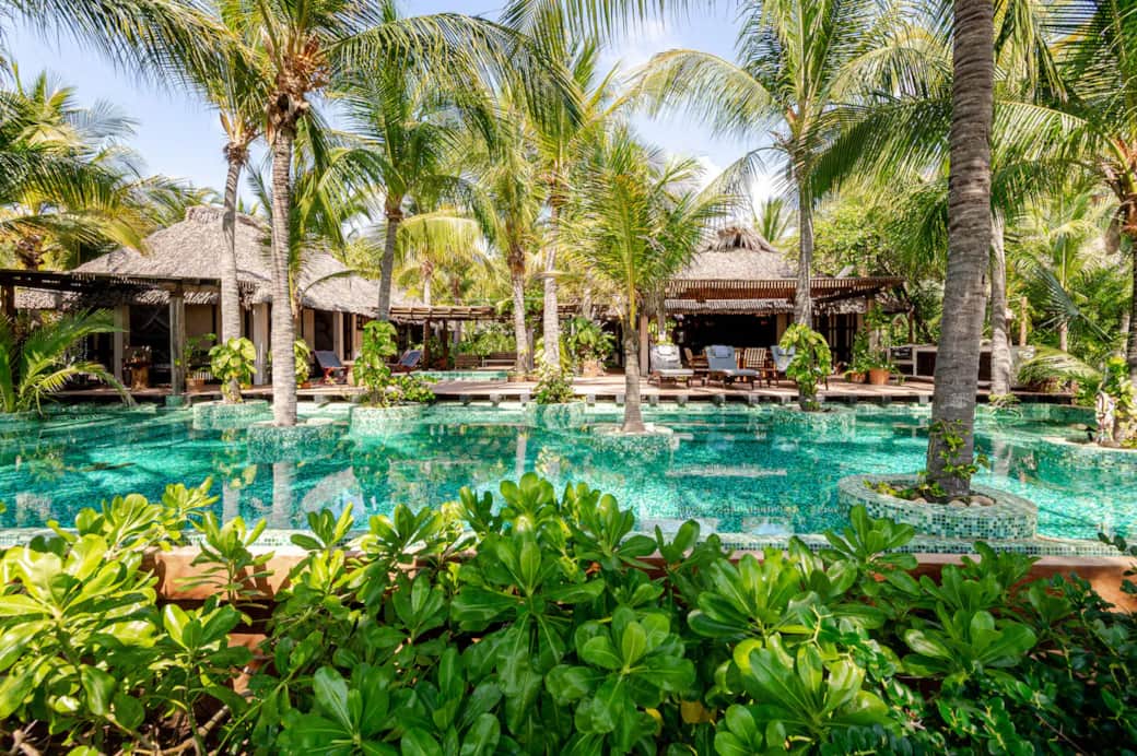 Private pool Private pool