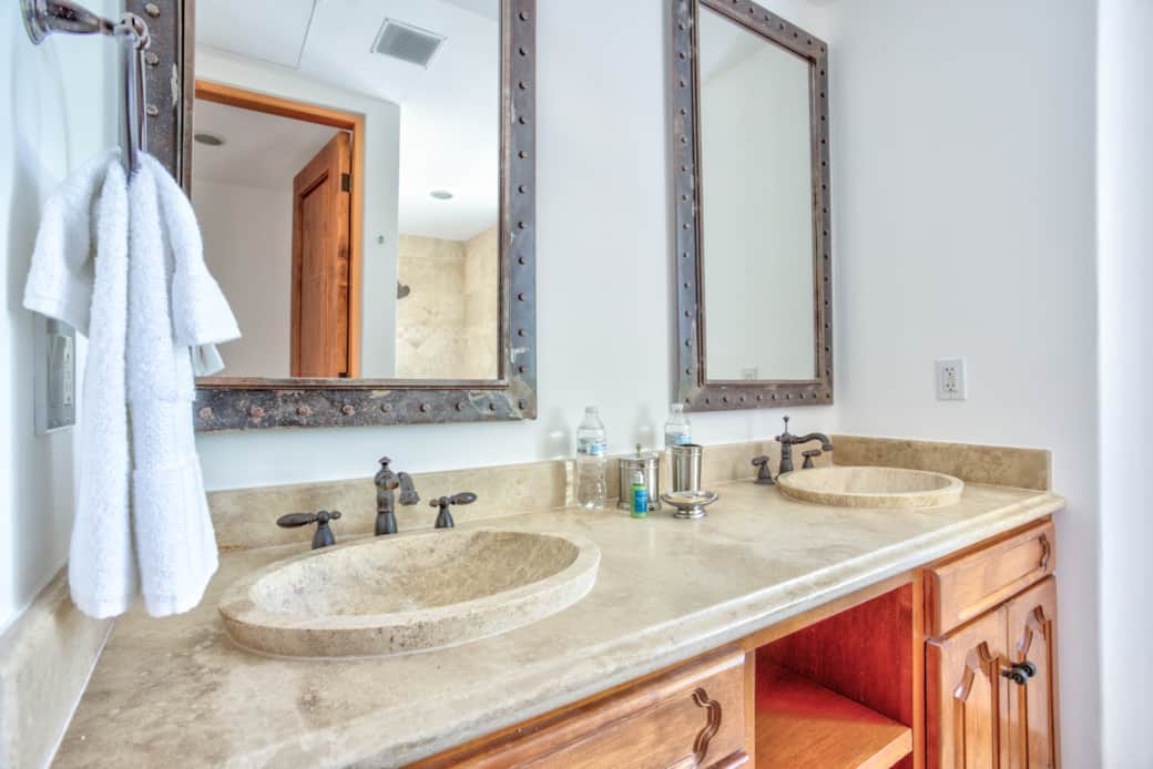 Double sinks Double sinks