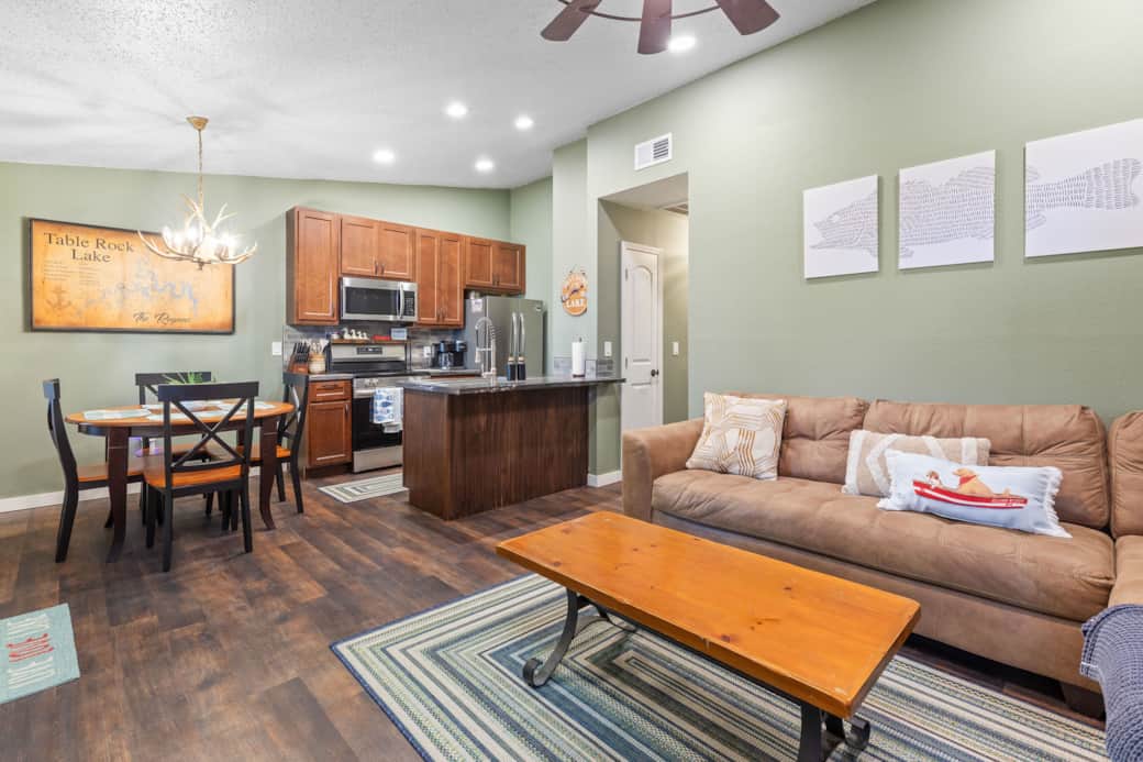 6 LivingRoom