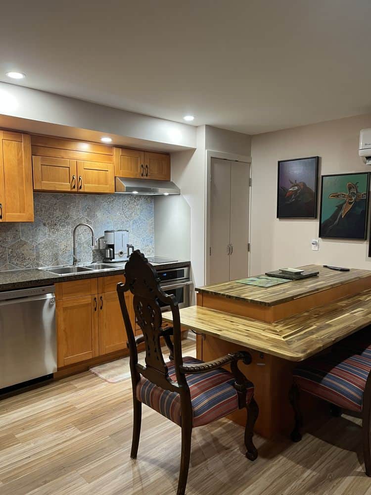 Kitchen with microwave/convection Kitchen with microwave/convection