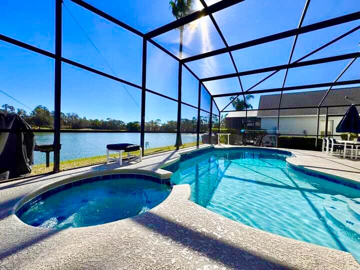 Stunning pool, spa & deck space overlooking the largest lake on Lake Berkley resort