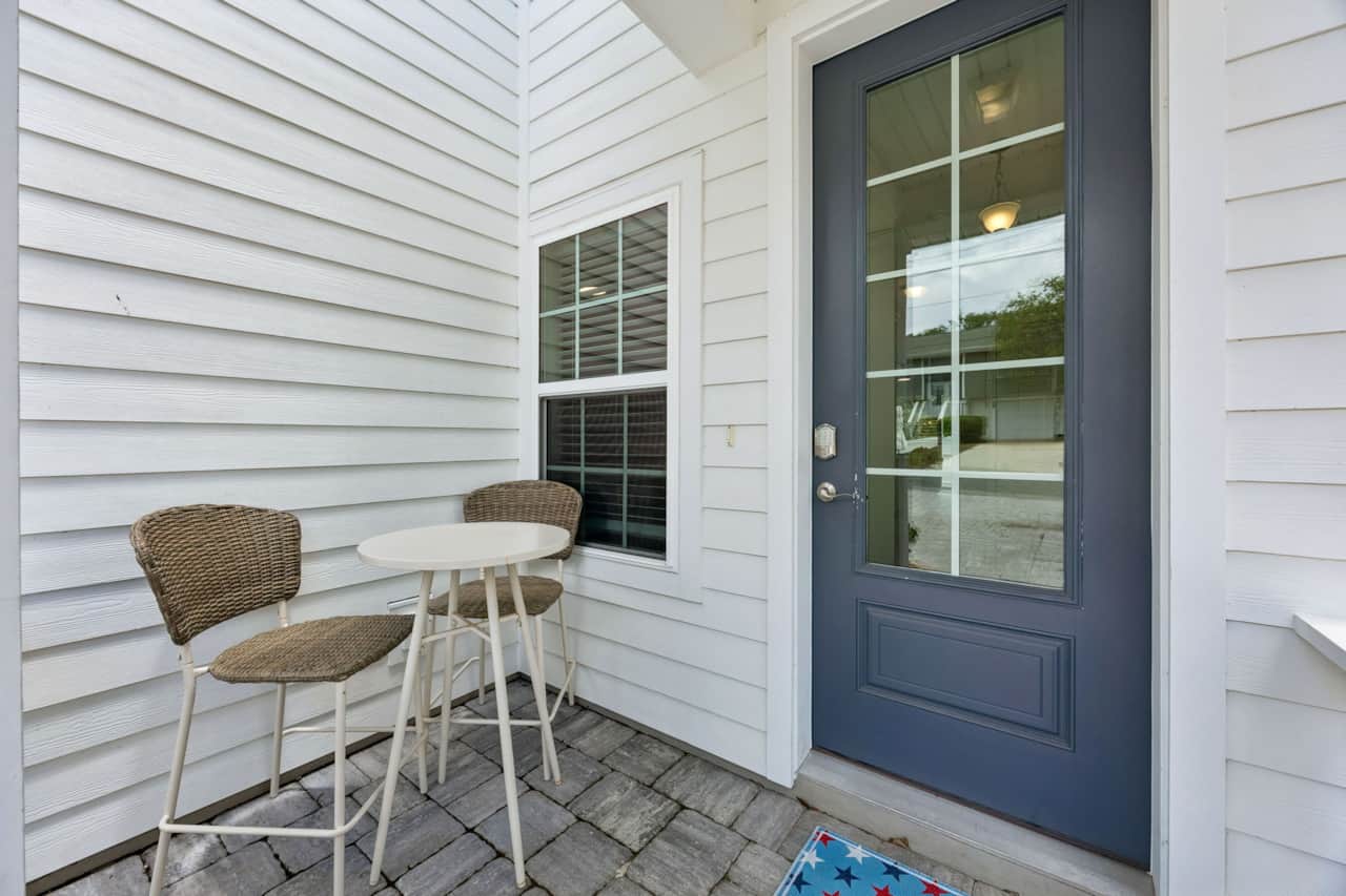 3462 1st Ave - Front Door