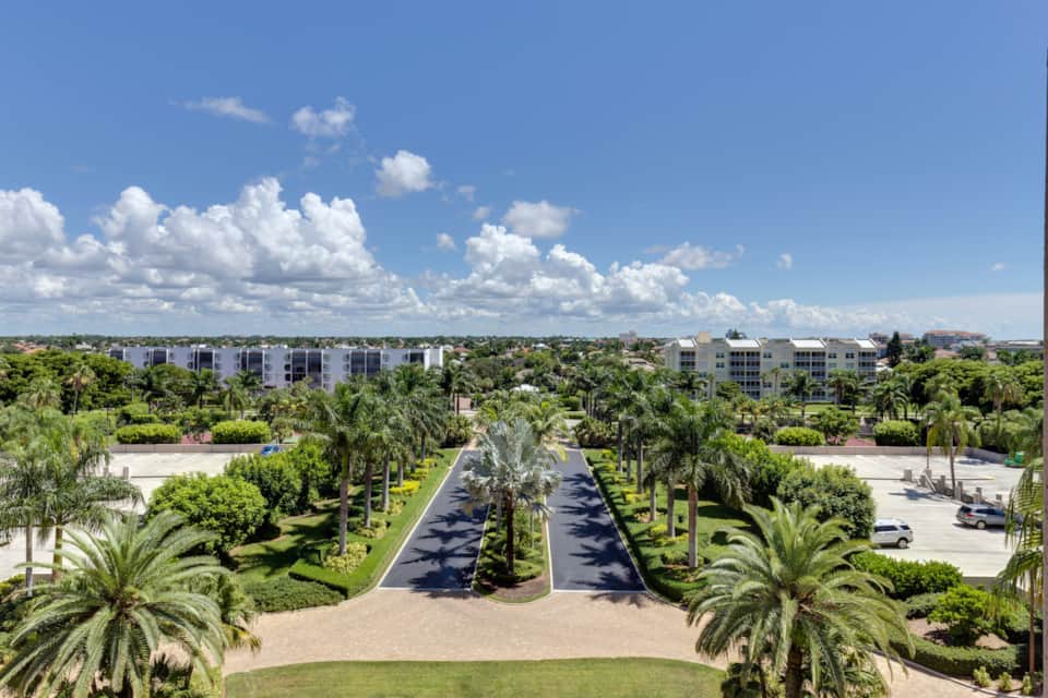 Somerset Condo Vacation Rental in Marco Island, FLPhotos