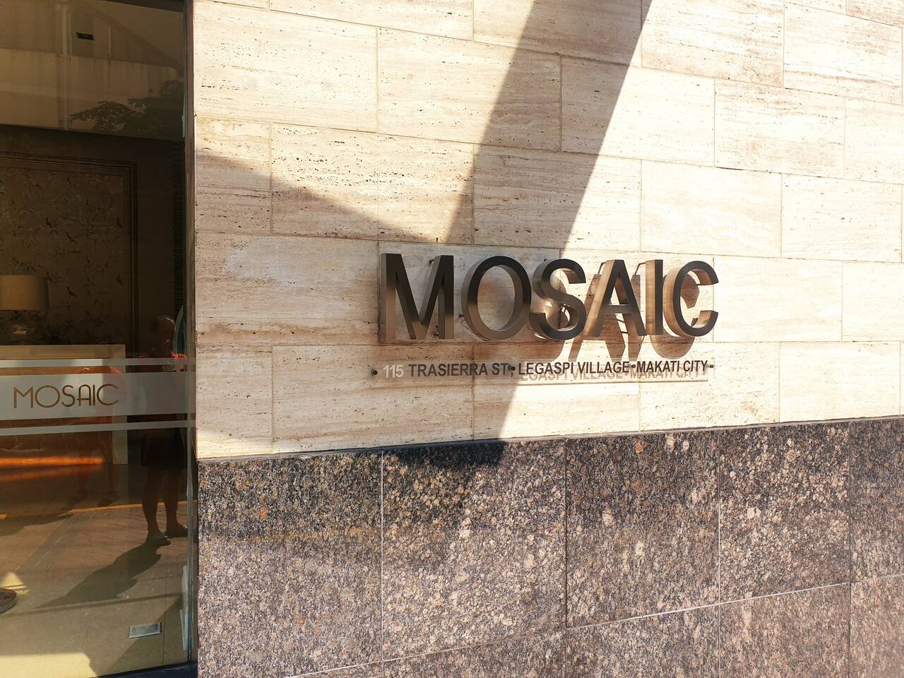 walkable Makati area near Greenbelt for short stay condo selection